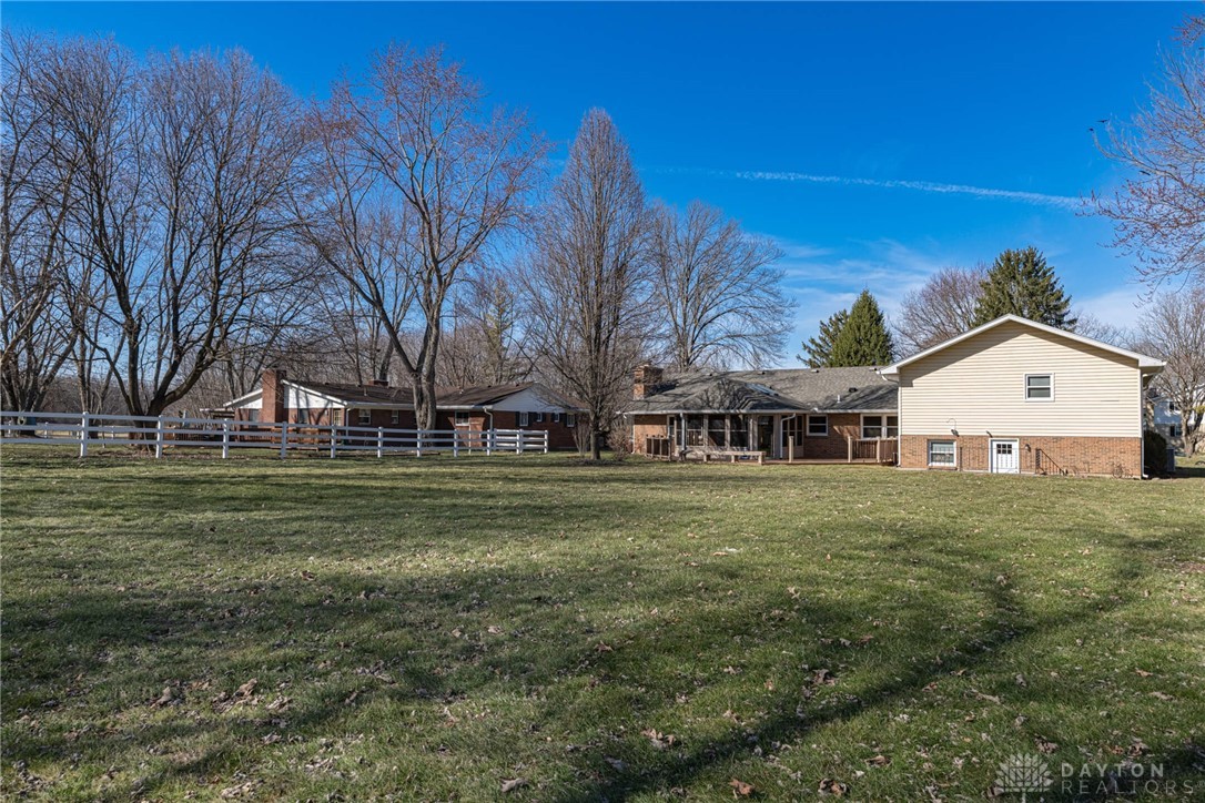 3997 Willowcrest Road, Beavercreek, Ohio image 46