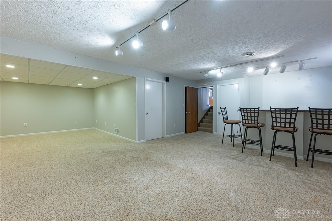 3997 Willowcrest Road, Beavercreek, Ohio image 33
