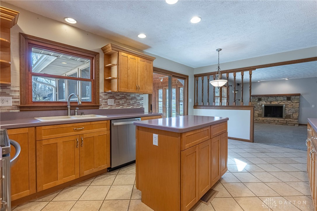 3997 Willowcrest Road, Beavercreek, Ohio image 10