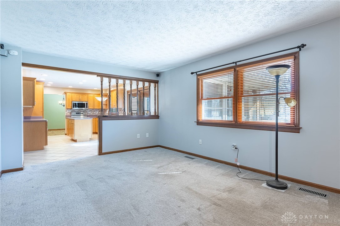 3997 Willowcrest Road, Beavercreek, Ohio image 17