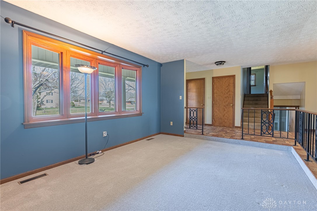 3997 Willowcrest Road, Beavercreek, Ohio image 6