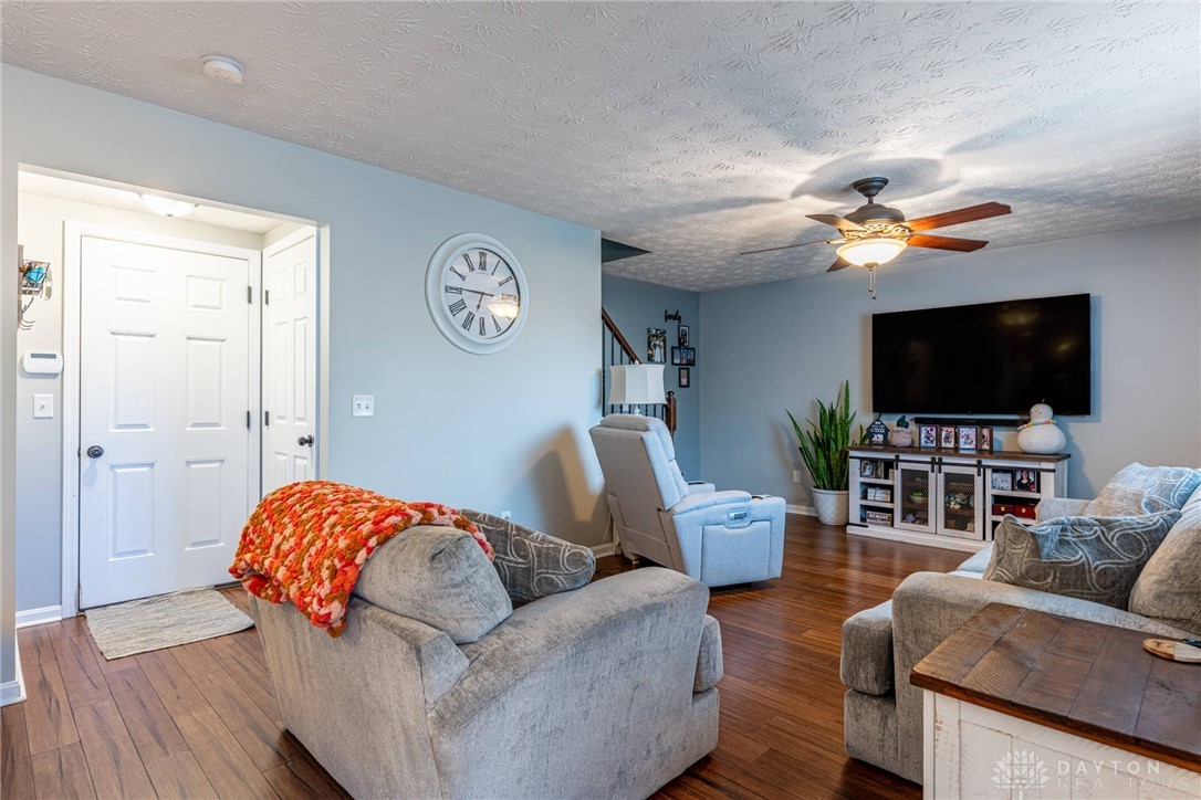 6010 Blackford Way, Tipp City, Ohio image 17