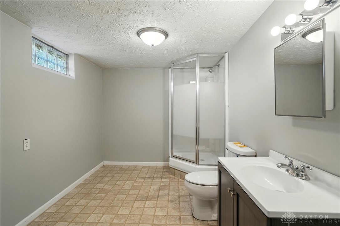 6726 Middletown Germantown Road, Middletown, Ohio image 24