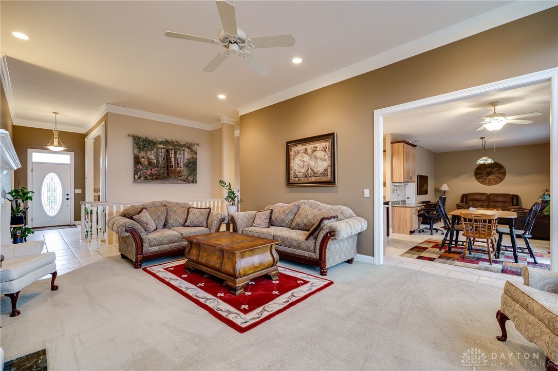 4254 Hummingbird Way, Springfield, Ohio image 7