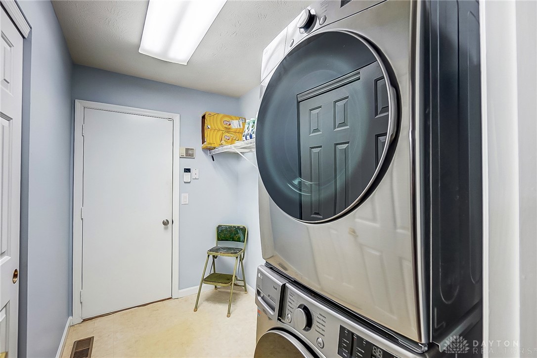 2013 Crosswind Court, Englewood, Ohio image 22
