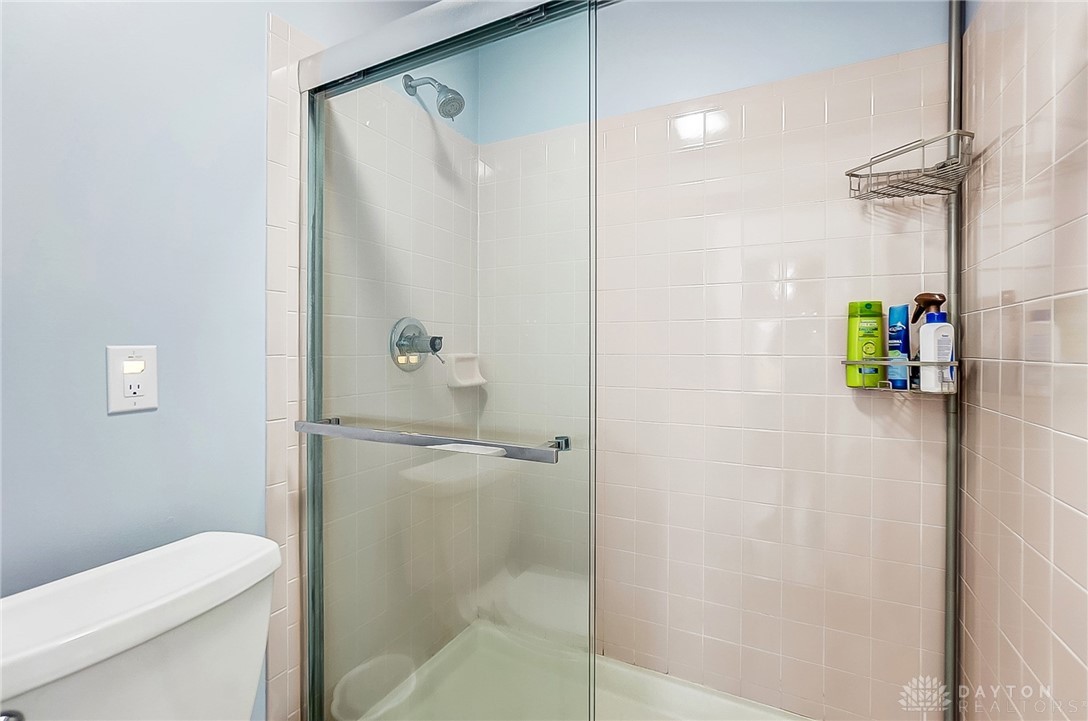 2013 Crosswind Court, Englewood, Ohio image 18