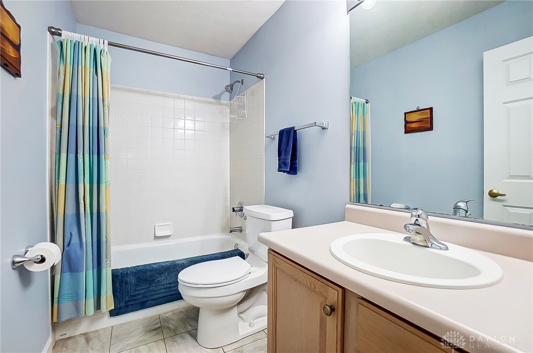 2013 Crosswind Court, Englewood, Ohio image 21
