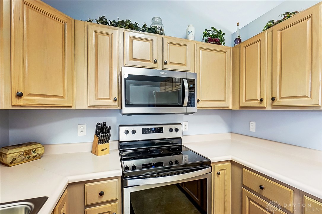 2013 Crosswind Court, Englewood, Ohio image 12