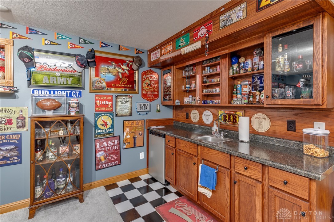 2733 Fieldbrook Court, Troy, Ohio image 41