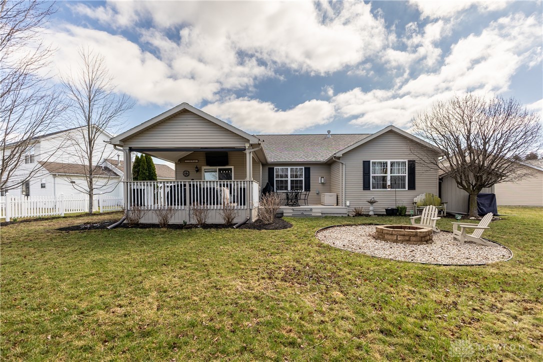 2733 Fieldbrook Court, Troy, Ohio image 10