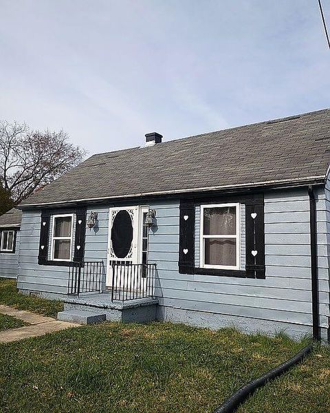 Photo of 6413 Post Town Road, Dayton, OH 45426 (MLS # 950064)
