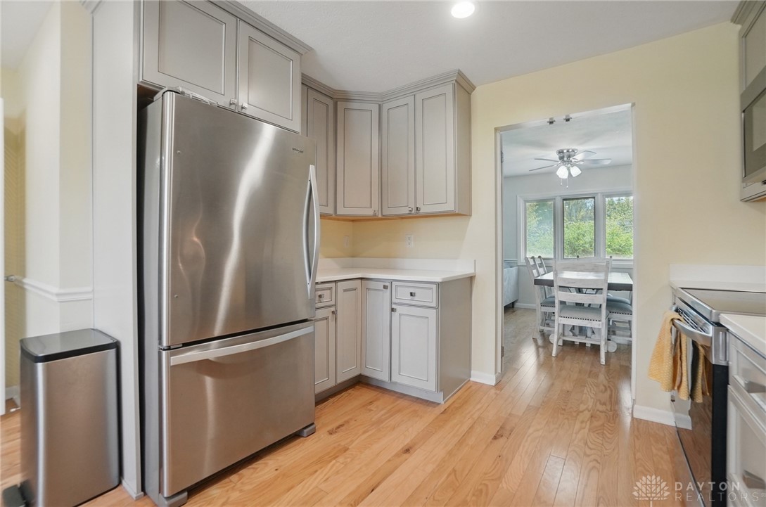 5675 Oak Valley Road, Dayton, Ohio image 23