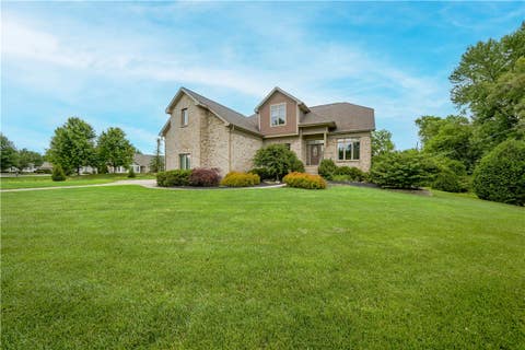 Photo of 9922 Arn Drive, Washington Twp, OH 45458 (MLS # 960645)