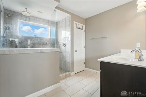 Tiny photo for 1589 Stonebury Court, Beavercreek Twp, OH 45385 (MLS # 945532)
