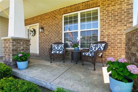 Tiny photo for 1589 Stonebury Court, Beavercreek Twp, OH 45385 (MLS # 945532)