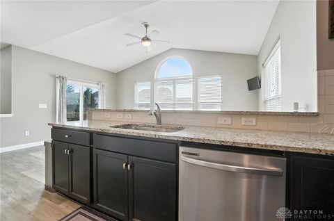 Tiny photo for 1589 Stonebury Court, Beavercreek Twp, OH 45385 (MLS # 945532)