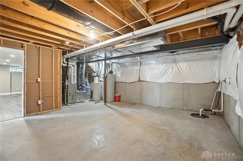 Tiny photo for 1589 Stonebury Court, Beavercreek Twp, OH 45385 (MLS # 945532)