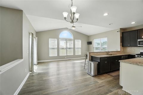 Tiny photo for 1589 Stonebury Court, Beavercreek Twp, OH 45385 (MLS # 945532)