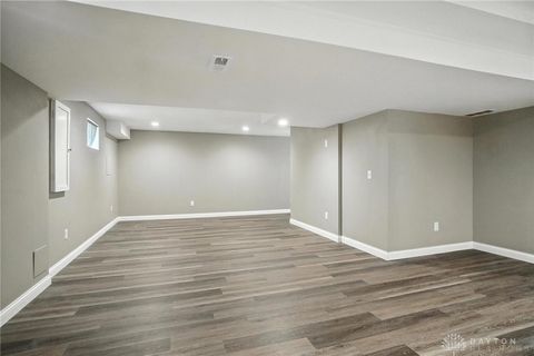 Tiny photo for 1589 Stonebury Court, Beavercreek Twp, OH 45385 (MLS # 945532)