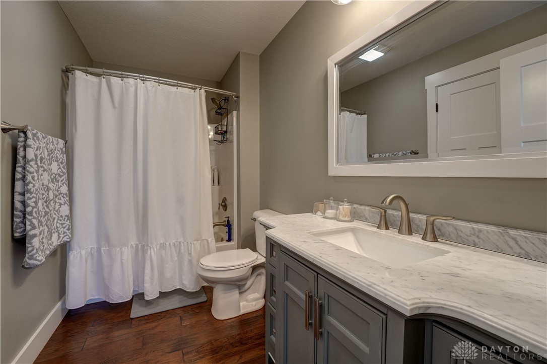 2737 Executive Drive, Troy, Ohio image 39