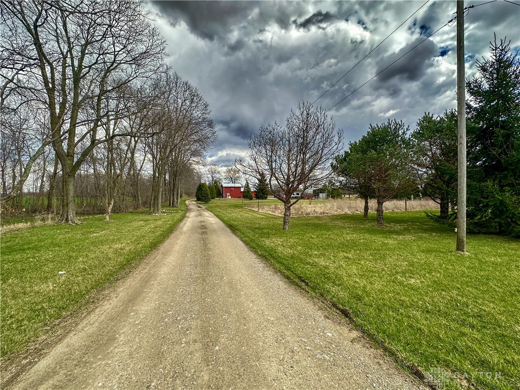 4684 Maple Grove Rd, Eaton, Ohio image 2