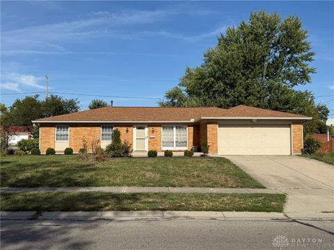 Photo of 5631 Longford Road, Dayton, OH 45424 (MLS # 943024)