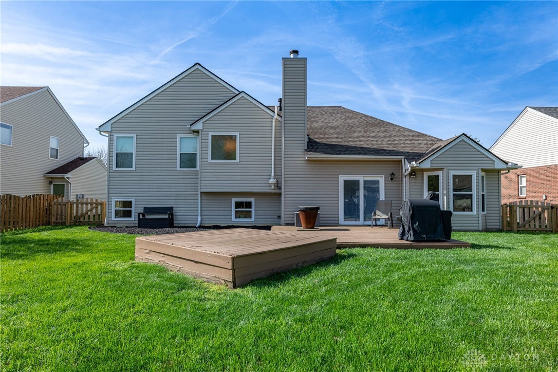 5015 Summerset Drive, Tipp City, Ohio image 35