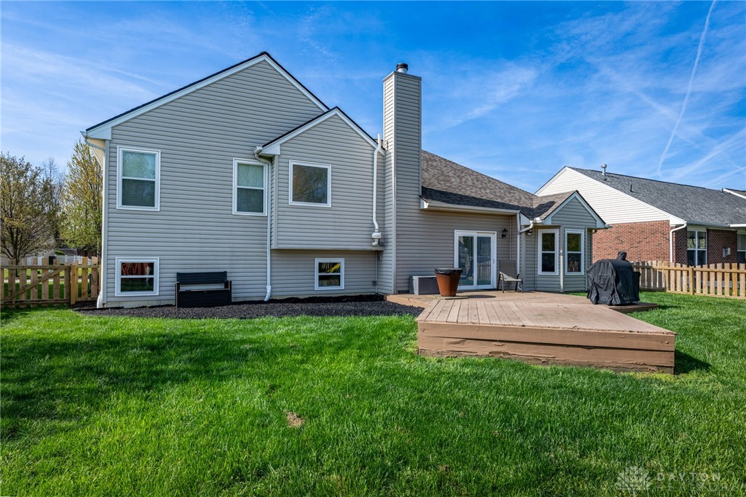 5015 Summerset Drive, Tipp City, Ohio image 34