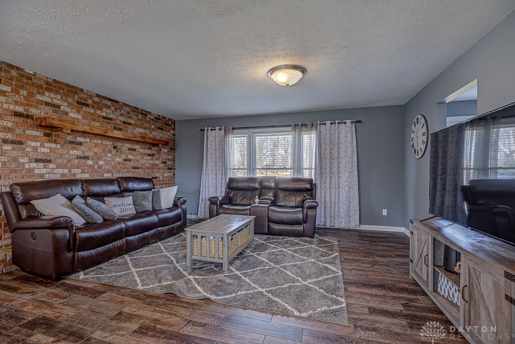 4715 Eck Road, Middletown, Ohio image 2