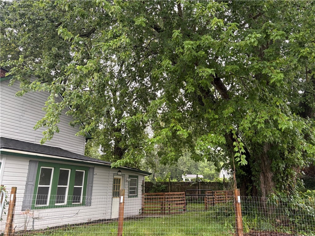 9911 N Cincinnati Columbus Road