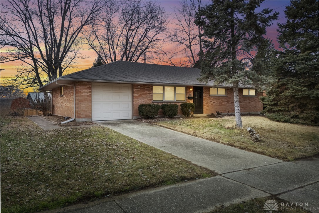 2282 Lehigh Place, Moraine, Ohio image 1
