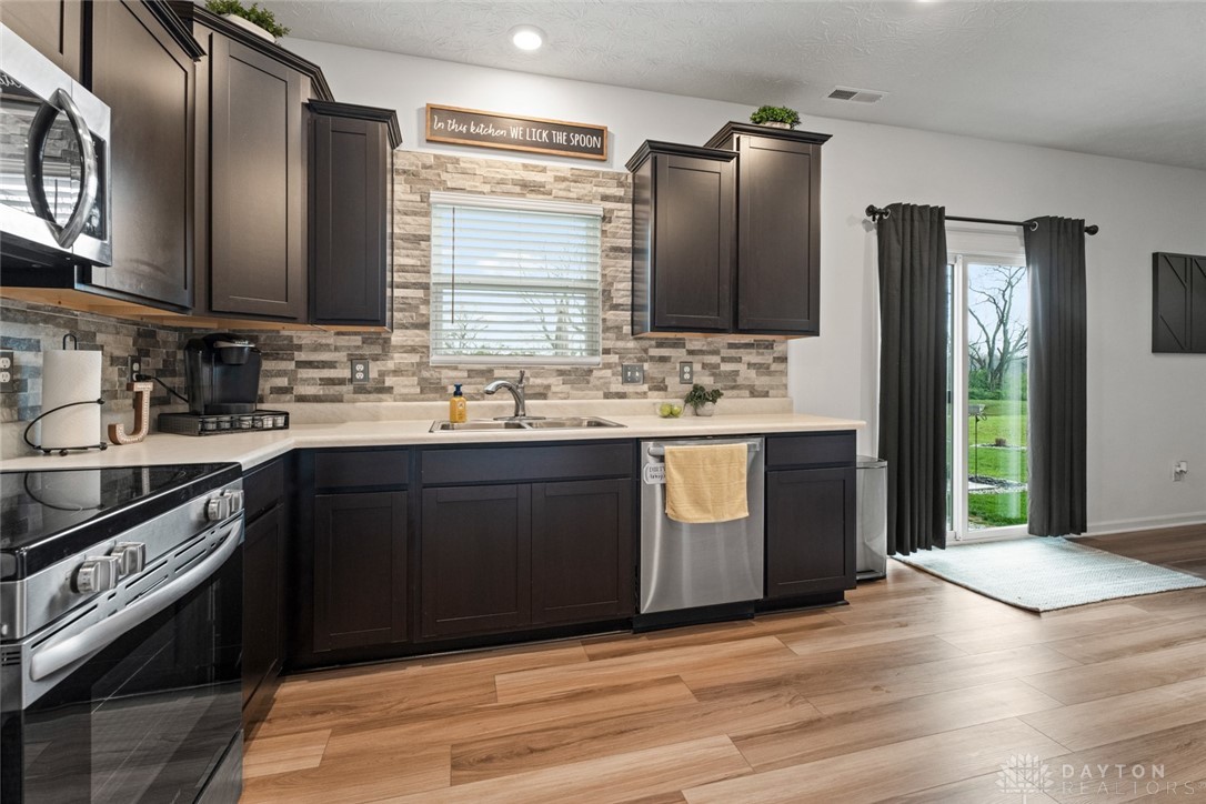 1007 Redwood Road, Clayton, Ohio image 17