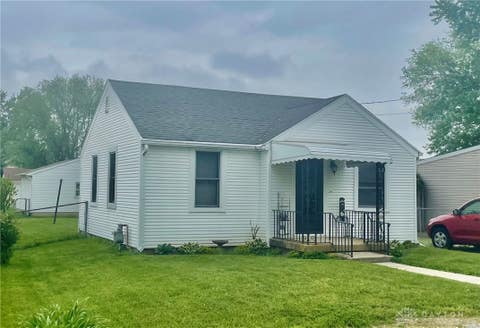 Photo for 202 W Poplar Street