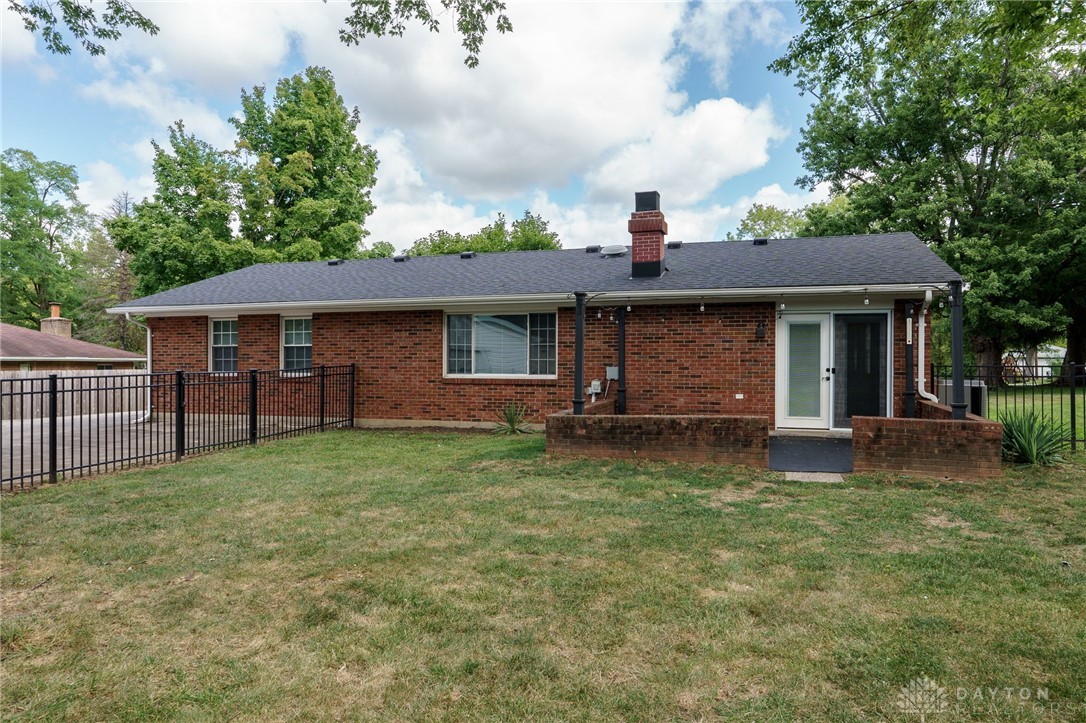 4029 Lyndell Drive, Beavercreek, Ohio image 39