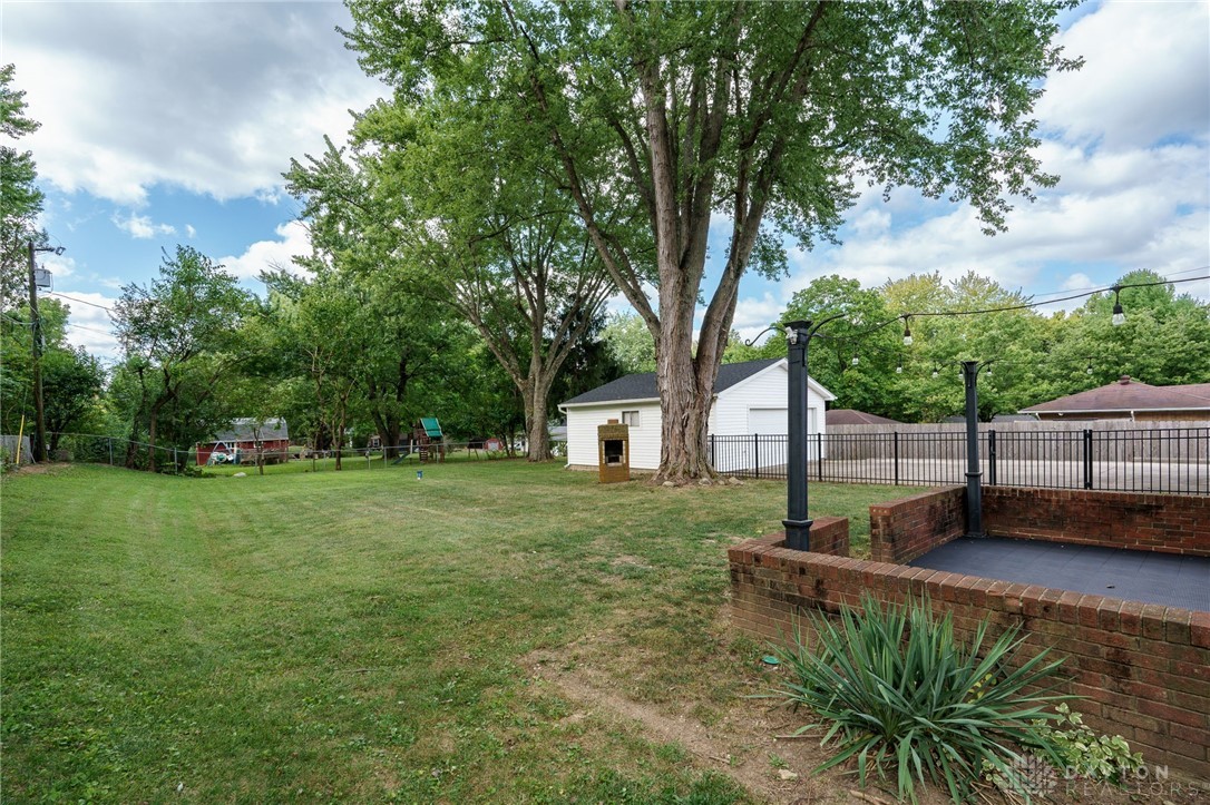 4029 Lyndell Drive, Beavercreek, Ohio image 36