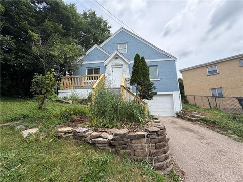 Homes For Sale - 3604 June Street<br/> Cincinnati, OH 45211