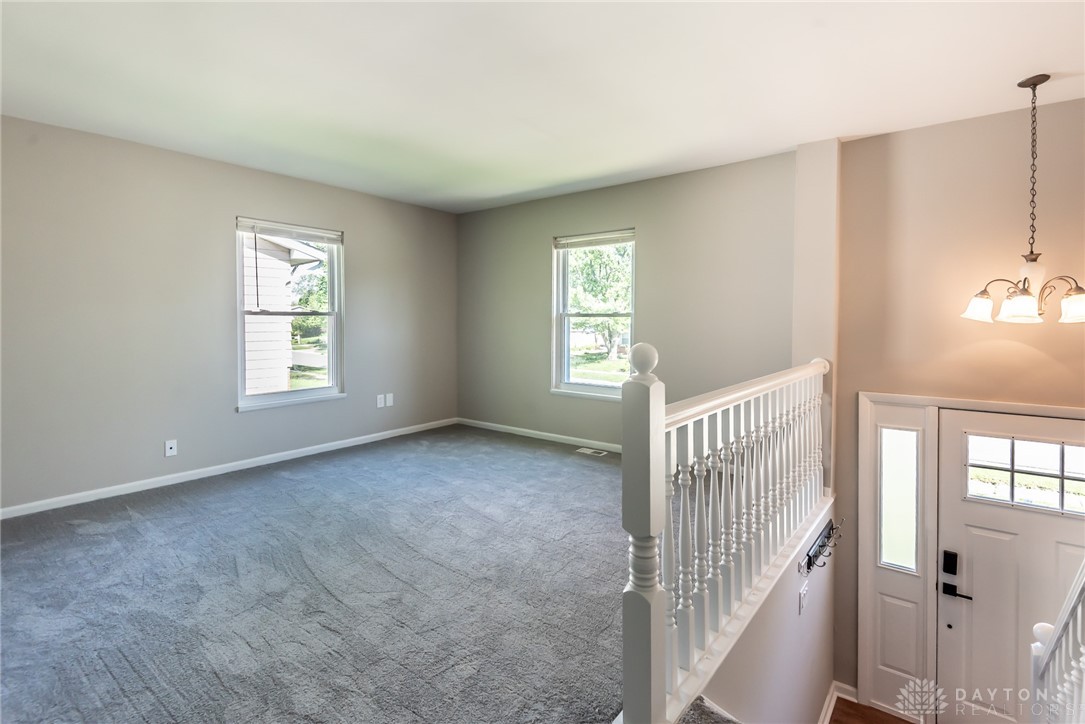 1425 Southwind Drive, Mason, Ohio image 2