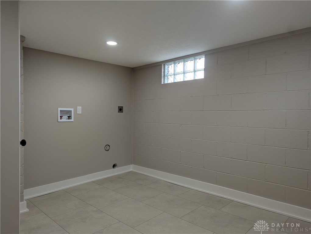 4825 Mesa Lane, Springfield, Ohio image 19