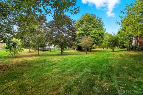 Tiny photo for 679 Greystone Drive, Beavercreek, OH 45434 (MLS # 944676)