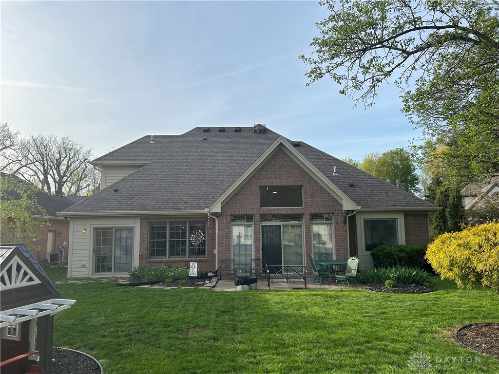 3455 Pavilion Lane, Bellbrook, Ohio image 6
