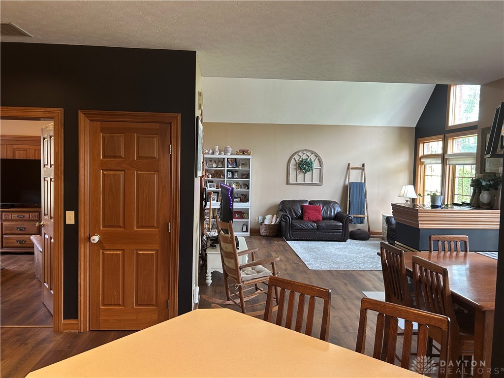 3455 Pavilion Lane, Bellbrook, Ohio image 16
