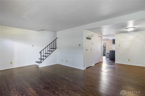 Tiny photo for 2113 Wellington Court, Fairborn, OH 45324 (MLS # 943962)
