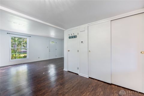 Tiny photo for 2113 Wellington Court, Fairborn, OH 45324 (MLS # 943962)
