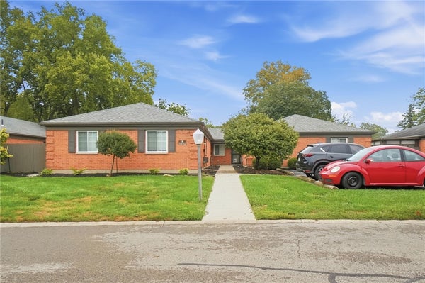 5454 DUNMORE DR, DAYTON, OH 45459 - Image e8e9be1bf2f453867276aefa49ffa54f/1756724901
