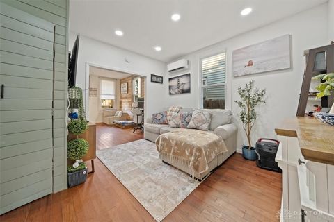 Tiny photo for 319 Moore Street, Middletown, OH 45044 (MLS # 946180)