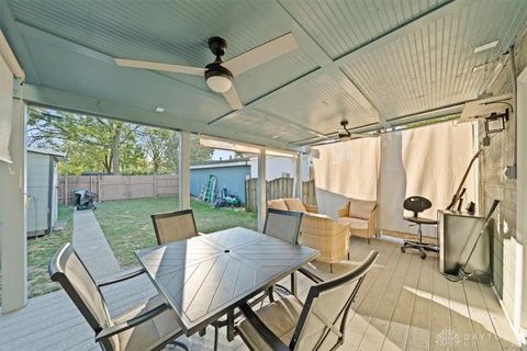Tiny photo for 319 Moore Street, Middletown, OH 45044 (MLS # 946180)