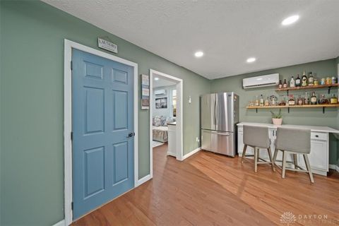 Tiny photo for 319 Moore Street, Middletown, OH 45044 (MLS # 946180)