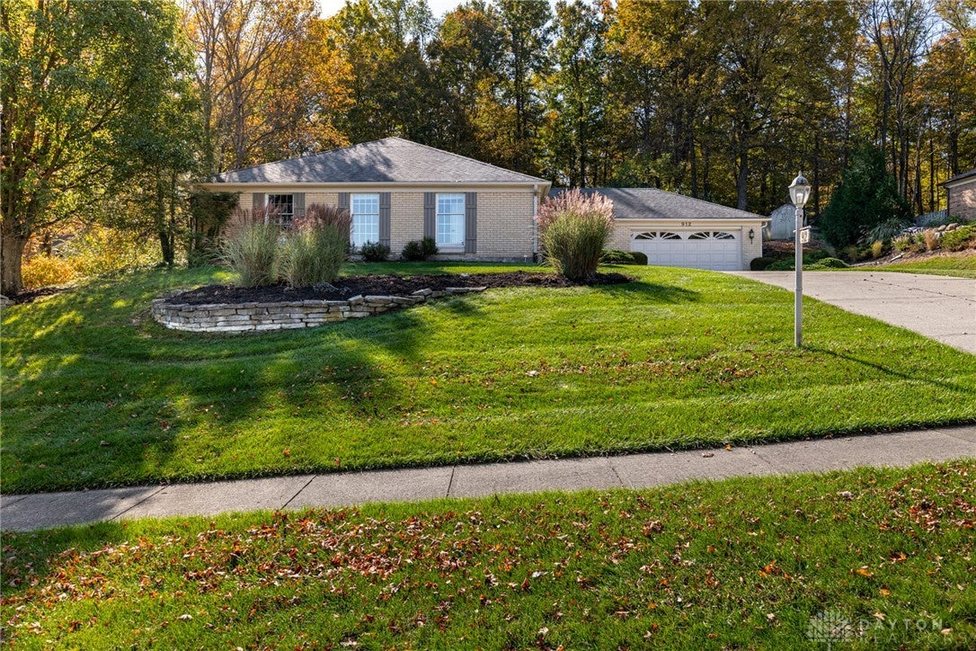 912 Cedar Creek Circle