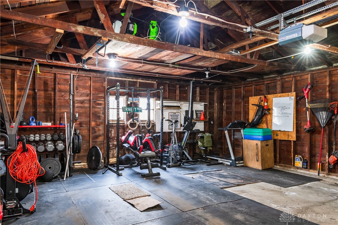 1303 Fleet Road, Troy, Ohio image 39