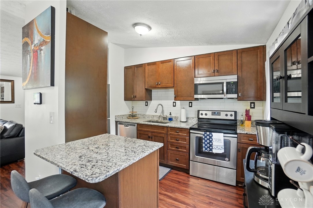9675 Pellston Way, Miamisburg, Ohio image 10
